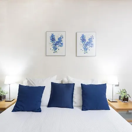 Jade Apartment